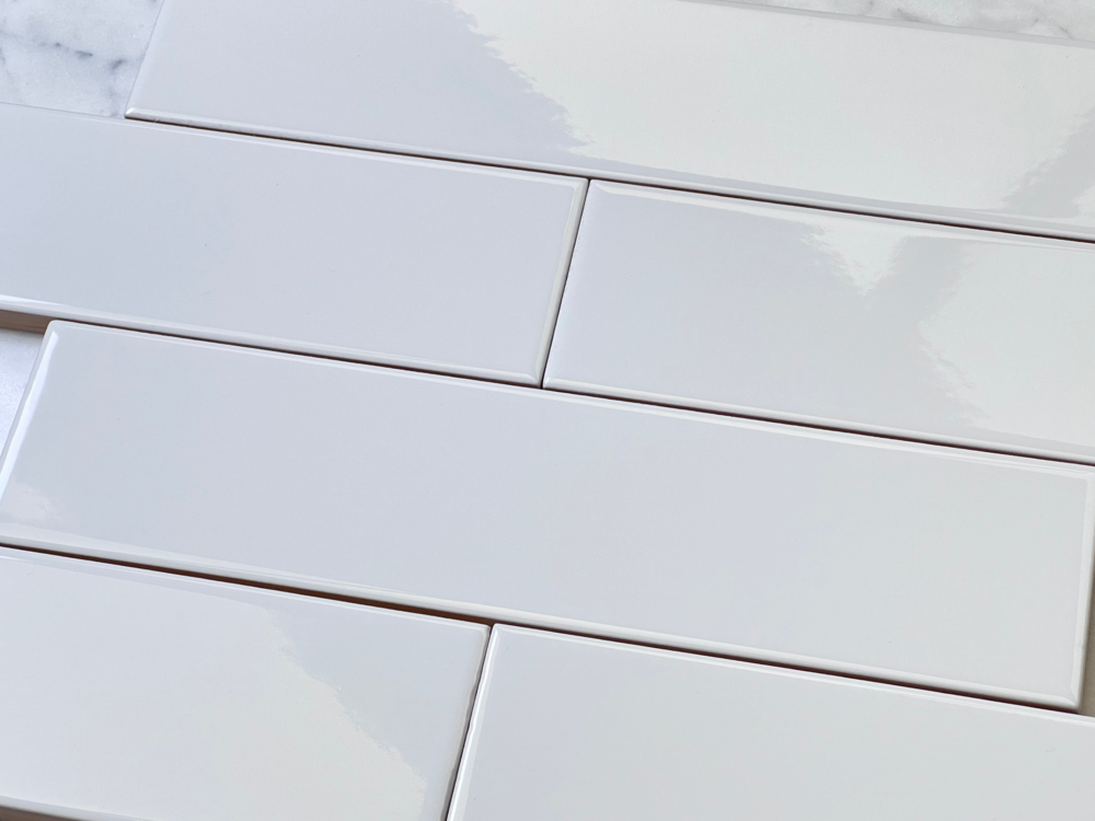 #Color_White